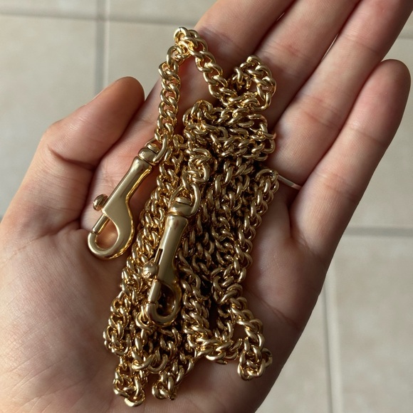 Coach Mini Wallet On A Chain - Picture 6 of 7